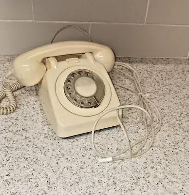 Vintage Rotary Style Cream Telephone: • 15.85€