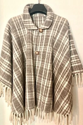 Abrigo con Capa de Lana Vintage Años 70 Flecos a Cuadros Hippie Cottagecore Estilo Outlander Med Foto 1 de 4