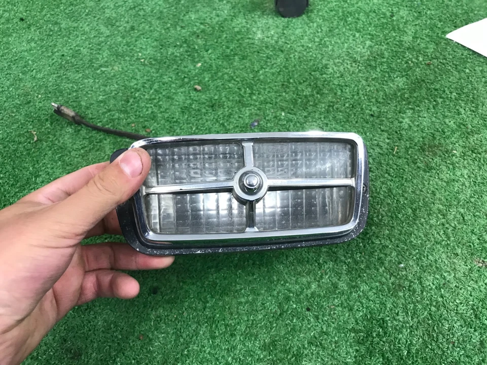 1970 MERMERCURY COUGAR LH ВОДИТЕЛЬ СТОРОНА ПАРКА ЛАМПА - Изображение 1 из 4