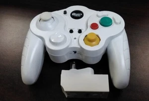 Block Head Wireless GameCube & Wii Controller With Dongle - White - Picture 1 of 4