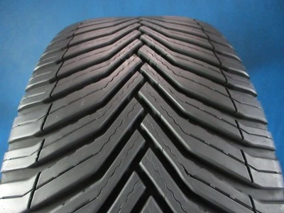 Used Michelin CrossClimate 2     235 40 19    9-10/32 High Tread   1250E - Image 1 of 4