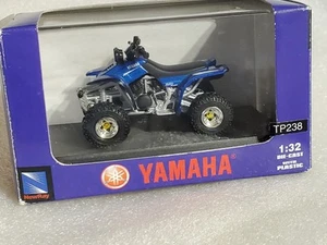 Mini bicicleta NewRay Yamaha 350 4 ruedas 1/32 azul fundido a presión - Imagen 1 de 6