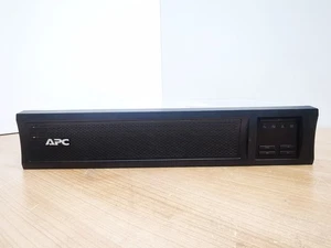 APC Smart-UPS SMT1000RMI2UC 1000VA 2U Rackmount UPS LCD 700W - No Batteries - Picture 1 of 14