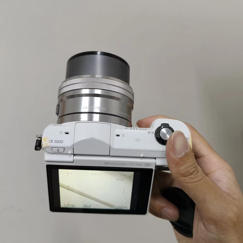 Sony Alpha a5000 ILCE-5000 Mirrorless Digital Camera w/ 16-50mm Lens - 90% New - Image 1 of 4