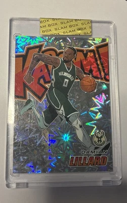 Baloncesto Damian Lillard 2024-25 Panini Revolution KABOOM ¡RARO! Case Hit SSP Foto 1 de 3