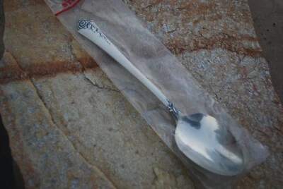 Damask Rose Oneida Heirloom Sterling Silver Teaspoon Spoon (1) 6 1/8" New Sealed — 第 1/3 张图片