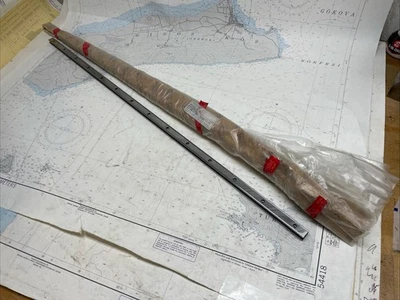 THK SR15-820L(GK) Linear Guide Rail 15mm W X 7H20 - Image 1 of 4