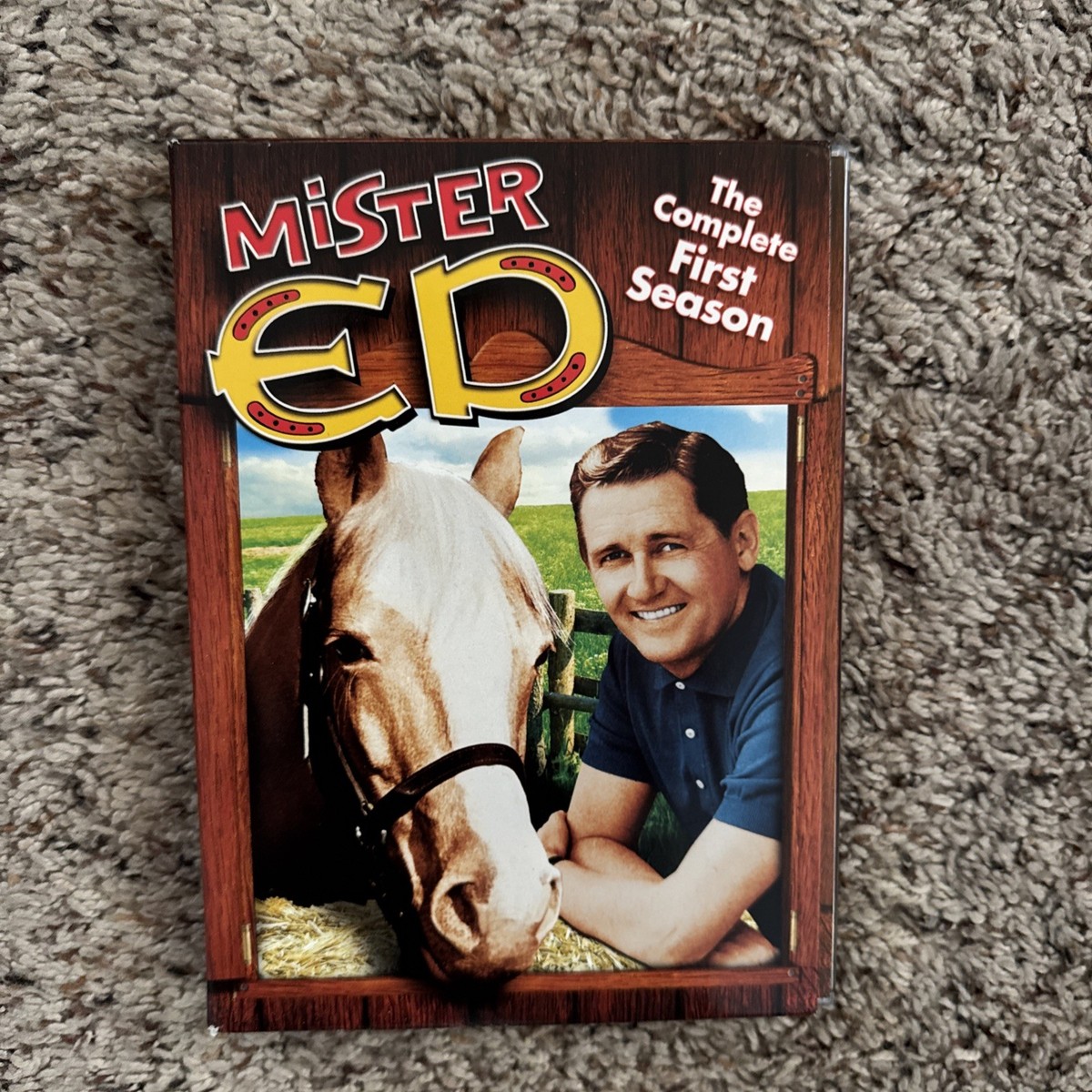 その他 Mister Ed: Season 4 [DVD] Amazon.com: Mister Ed: Season 4 : Movies & TV