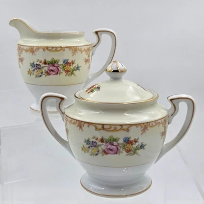 Mini tigela de açúcar Noritake Ramona tampa mini creme roxo floral creme porcelana - Imagem 1 de 4