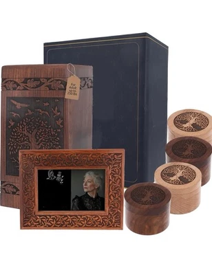Juego de caja de urnas de madera para adultos con 4 mini urnas de madera y marco de fotos 250 cu en caja abierta Foto 1 de 4