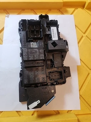 13-14 Ford F250 F350 módulo eléctrico BCM cabina caja de conexiones de fusibles DC3T-14B476-DB Foto 1 de 4