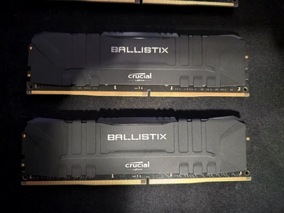 Crucial Ballistix 64GB (4 x 16GB) DDR4-3200 C16 Memory (BL16G32C16U4B) - Image 1 of 4