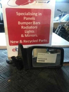 HOLDEN NOVA LF SLX 4D SEDAN 4 SP AUTOMATIC 1992 - DOOR MIRROR RF - Picture 1 of 2