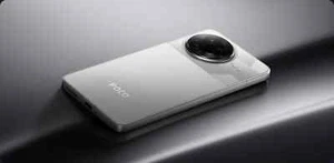 POCO F7 Pro - Foto 1 di 2