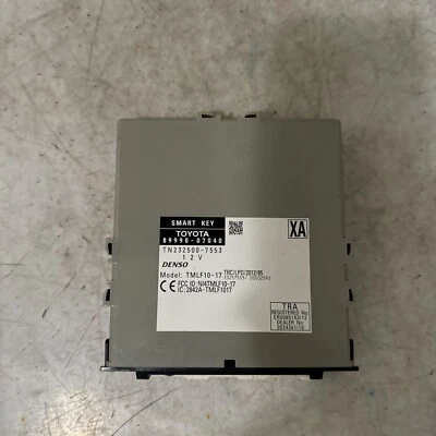 2013 TOYOTA AVALON  SMART KEY ANTI THEFT LOCKING COMPUTER MODULE OEM 8999007040 - Image 1 of 4