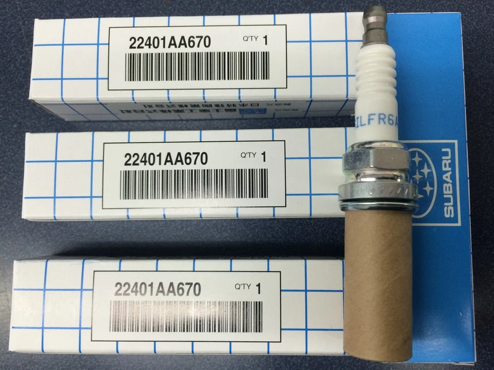 Bujías originales Subaru 08-14 WRX y STi 05-09 Legacy GT 09-13 Forester XT OEM Foto 1 de 1