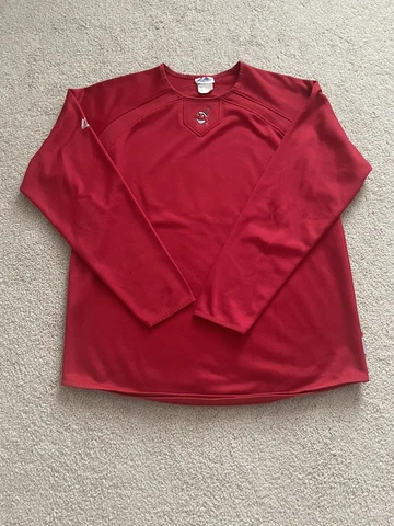 Majestic Cleveland Indians Guardians Therma Base Pullover Sweatshirt. Size M Cover
