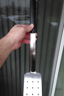 WEBER Metal Plastic Grip Spatula - Image 1 of 3