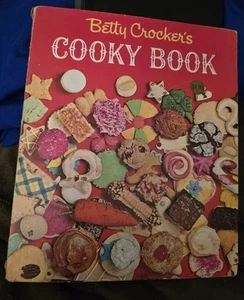 Vintage Betty Crocker Cooky Book 1963 Cookie Cookbook Spiral Bound 1st Edition - Picture 1 of 15