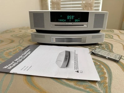 Bose Wave Music System CD AM/FM W/ 3 CD Changer & Remote Control - Image 1 of 4