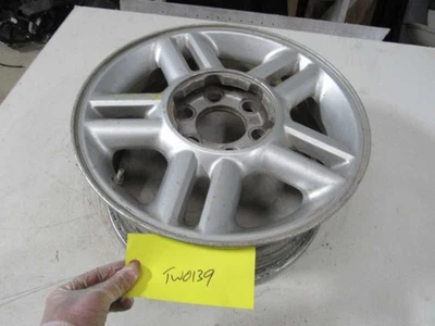 2004-2006 Ford Expedition 17" Wheel Alloy Aluminum 17 x7.5 135mm 6LUG OEM - Image 1 of 4