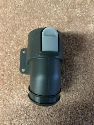 Conjunto de conector de manguera inferior Hoover Windtunnel genuino 304103001 UH30300 Foto 1 de 4