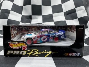 Hot Wheels Pro Racing #6 Mark Martin 1997 Ford 1:43 Scale NASCAR - Picture 1 of 4
