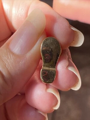 De Colección AVON Co Zapato Sombrero Chaqueta Tie Tac Pin Foto 1 de 3