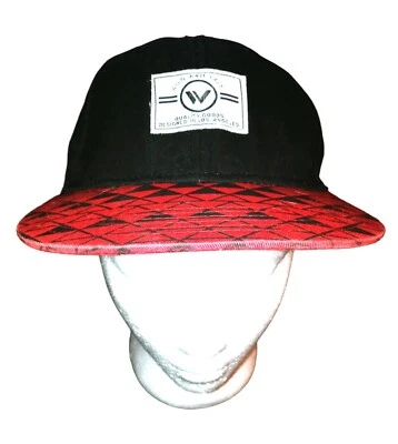 Gorra Snapback de béisbol juvenil salvaje y libre roja y negra buen estado limpia Foto 1 de 4