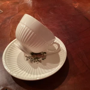 Taza de té con platillo Wedgwood EDME - Imagen 1 de 4