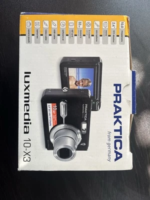 Praktica Luxmedia 10-X3 10.0MP Digital Camera (Tested Working) - Image 1 of 4