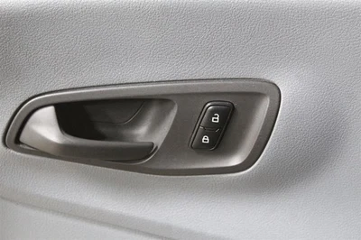 Interruptor de puerta delantera del conductor cerradura del conductor se adapta a 15-19 TRANSIT 150 2782406 Foto 1 de 4