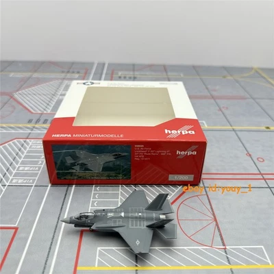 1/200 Scale Herpa Wings USAF F-35A Lightning II Alloy Airplane Model 11-5020 - Image 1 of 4