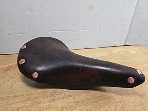 Sillín de cuero vintage Brooks asiento profesional remache cobre botón Inglaterra - Imagen 1 de 7