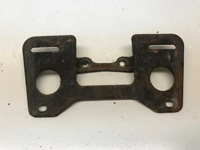 Soporte de placa de montaje para placa de matrícula 84 Honda Sabre V65 VF1100 envío gratuito Foto 1 de 4