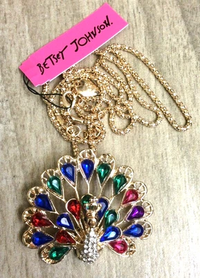 Colgante de pavo real multicristal dorado Betsey Johnson en collar de oro de 28" de largo ¡Nuevo! Foto 1 de 3