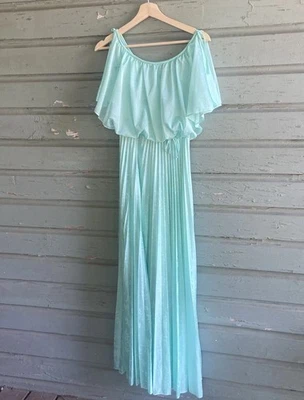 Maxi Vestido Diosa Verde Como Nuevo Años 70 Mangas Ángel Transparente Para Mujer’s S* De Colección Foto 1 de 4