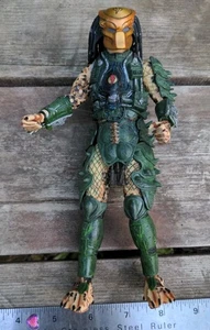 NECA Broken Tusk Predator Action Figure 2018 RARE No Accessories  - Imagen 1 de 9