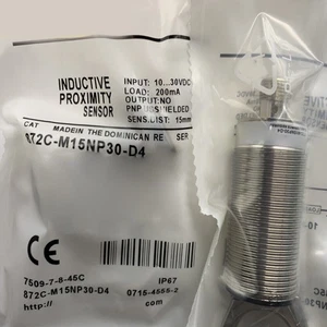 1PC For 872C-M15NP30-D4 Proximity Switch Sensor 872CM15NP30D4 - Picture 1 of 4