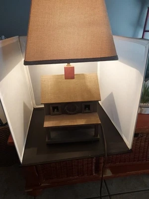 Lámpara de mesa de madera de granja Foto 1 de 4