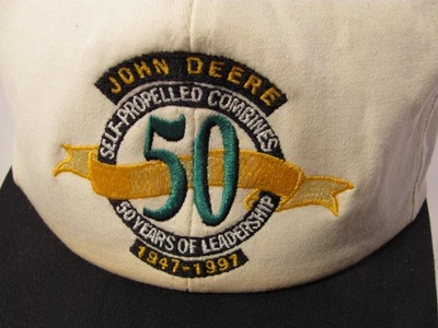 Gorra John Deere Autopropulsada Combines Off White 1997 De Colección 50 Años Gorra de Liderazgo Foto 1 de 4