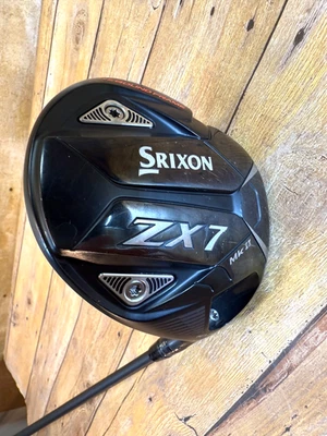 DRIVER SRIXON ZX7 MK II CUADRO REBOTE 10,5° RH R FLEX VANQUISH GRAFITO 45,5" Foto 1 de 4