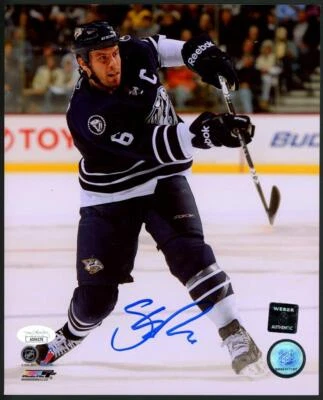 Фотография ШИ ВЕБЕРА с автографом 8x10 (Predators - автограф) Зал славы - сертифицирована JSA! - Изображение 1 из 2