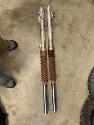 81,82 horquillas delanteras honda xr-500r, xr-250r, 51400-MA0-003 Foto 1 de 4