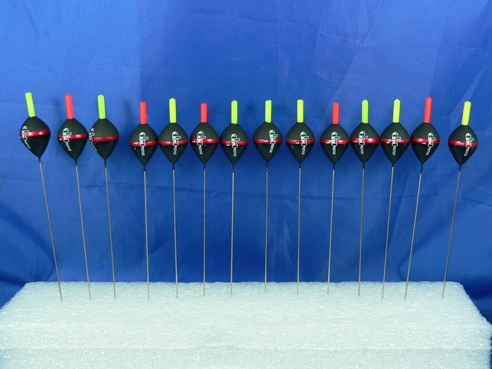 14 Galleggianti 1gr a filo passante con asta acciaio 0,5mm, pesca starlight 3mm - Immagine 1 di 1