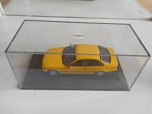 Minichamps BMW 325i in Yellow on 1:43 in Box - Picture 1 of 3