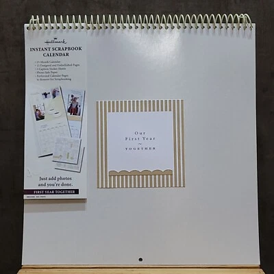 Hallmark Nuestro Primer Año Álbum de Recortes Instantáneo Calendario Rellenable Sin Fecha  Foto 1 de 4