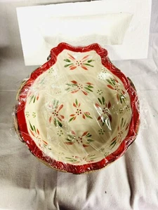 Temptations Ornament Shaped Pie Plate with Wire Holder Christmas Holiday 1.75 Qt - Picture 1 of 2