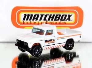 Matchbox 2021 ROAD CREW Multipack Design '62 Nissan Junior Bianco Sciolto - Foto 1 di 5