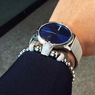 Pulseras de lujo para hombres y mujeres corona de oro de 18 quilates circonita circonita cuentas de cobre tejidas joyería Foto 1 de 4